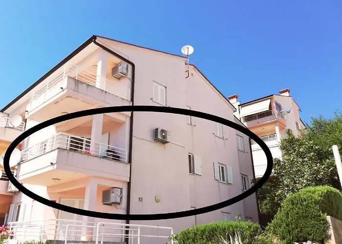 Lovely Branko With Balcony And Parking * Rabac