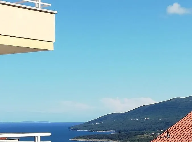 Lovely Branko With Balcony And Parking *