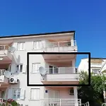 Apartament Lovely Branko With Balcony And Parking