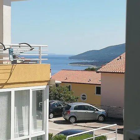 Lovely Branko With Balcony And Parking *