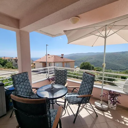 Lovely Branko With Balcony And Parking Appartement